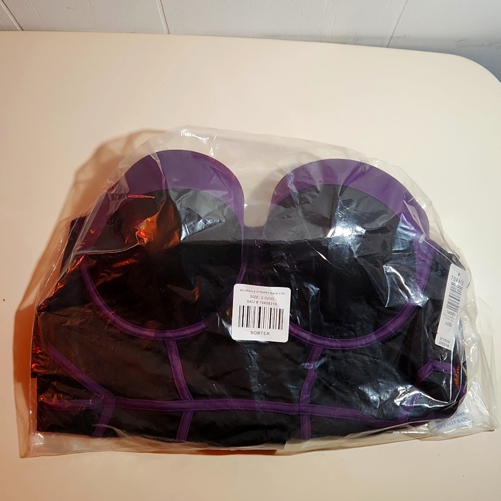 ❤️NWT TORRID SWIMSUIT DISNEY LITTLE MERMAID ONEPIECE URSULA - PLUS SIZE - Picture 5 of 13